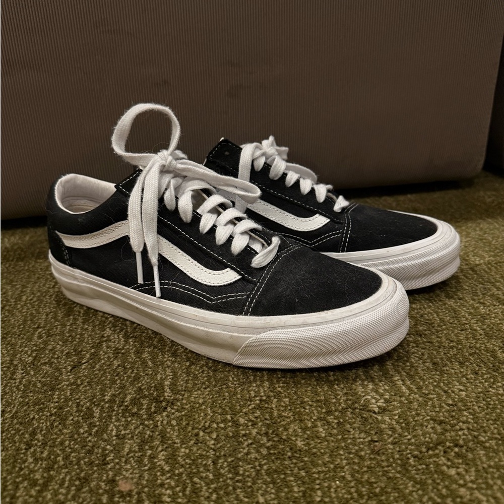 Vans Black and White Men's Sneakers